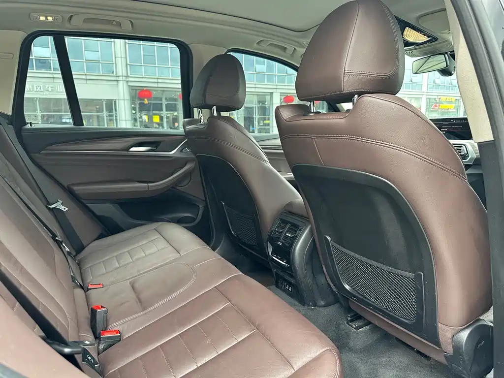 BMW X3 — миниатюра 19