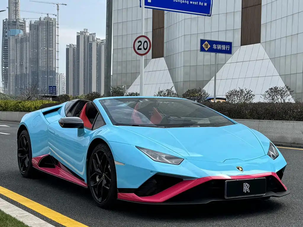 LAMBORGHINI HURACÁN
