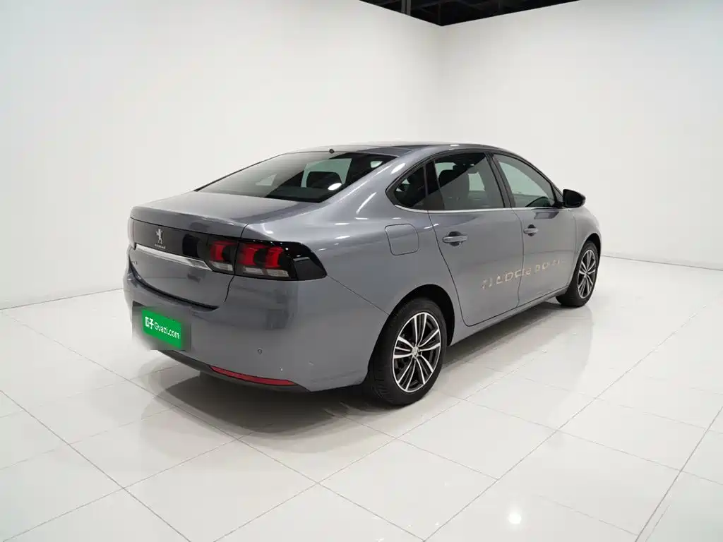 Peugeot 308 — миниатюра 4