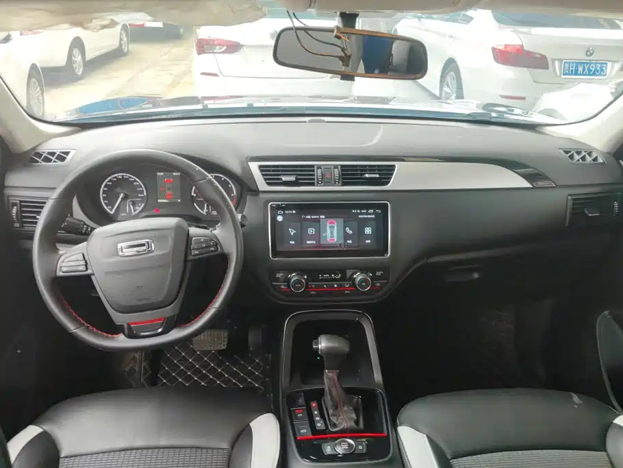 Qoros Qoros 5 — миниатюра 11