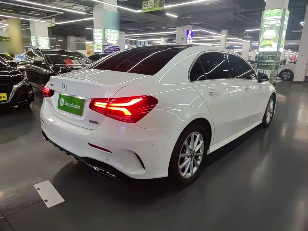 Mercedes-Benz A-Class — миниатюра 7
