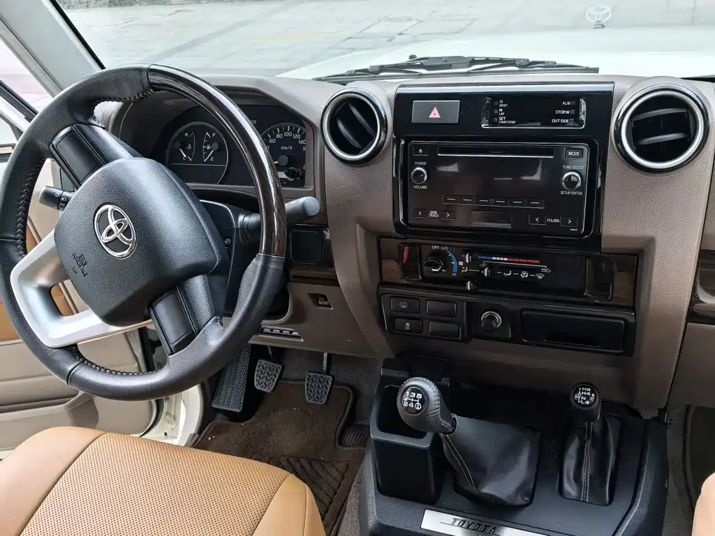 Toyota Land Cruiser LC71 2023 4.0L
