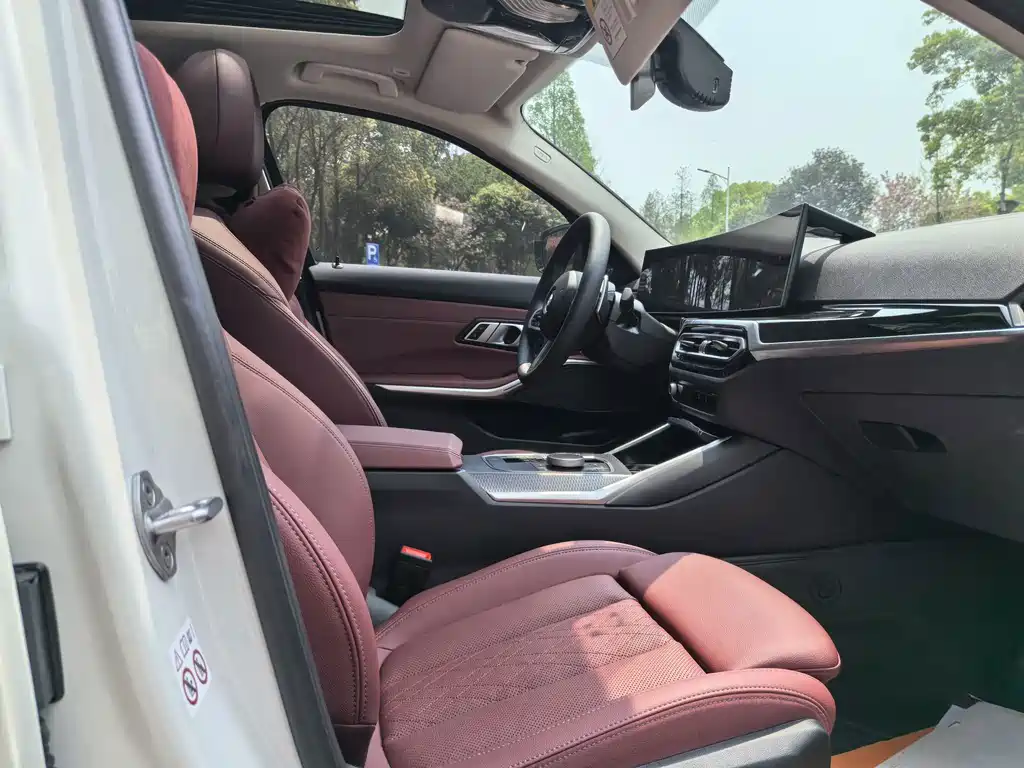 BMW 3 Series — миниатюра 11