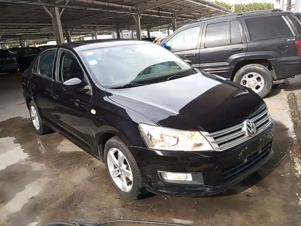 Volkswagen Santana — миниатюра 4