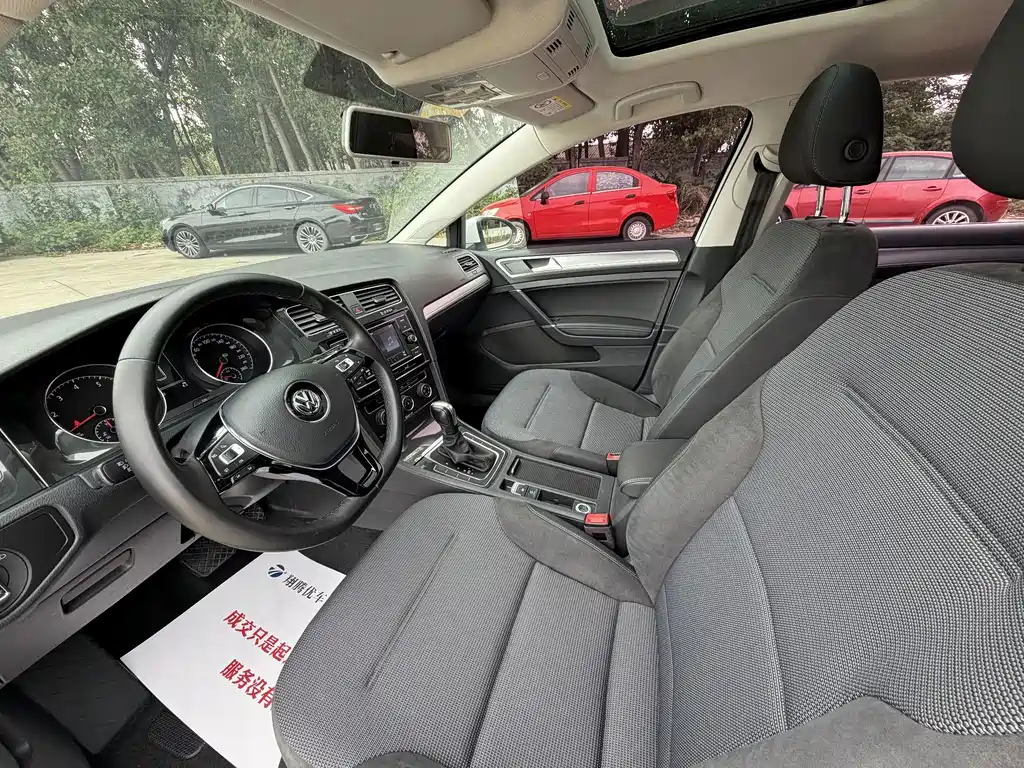 Volkswagen Golf — миниатюра 7