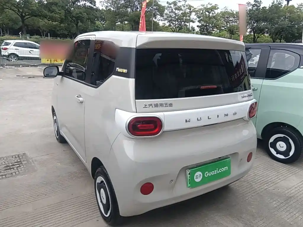 Wuling MINIEV — миниатюра 5