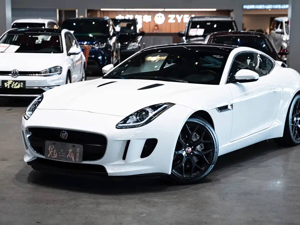 Jaguar F-TYPE 2015