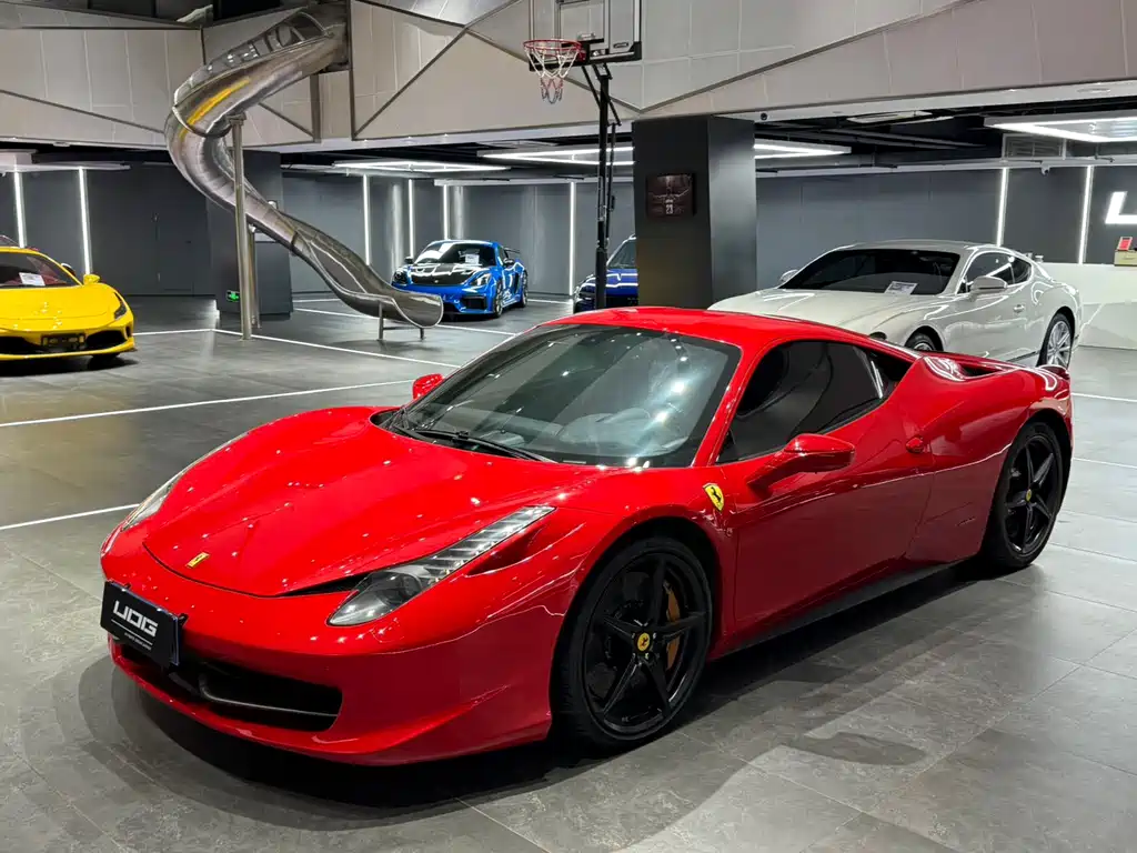 Ferrari 458
