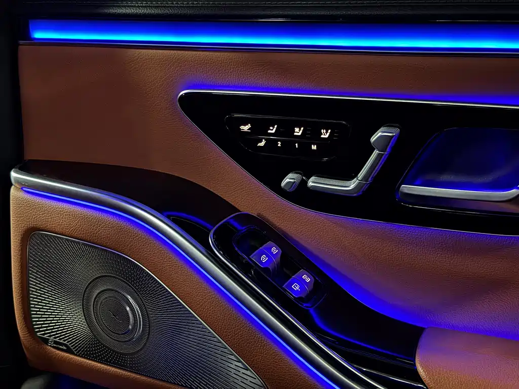 Mercedes-Benz S-Class — миниатюра 14