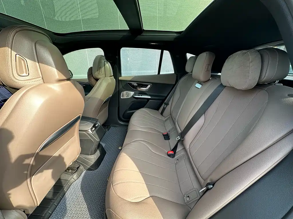 MERCEDES-BENZ EQE SUV