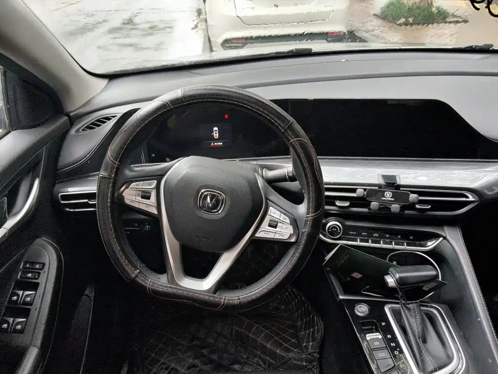 Changan Eado — миниатюра 6