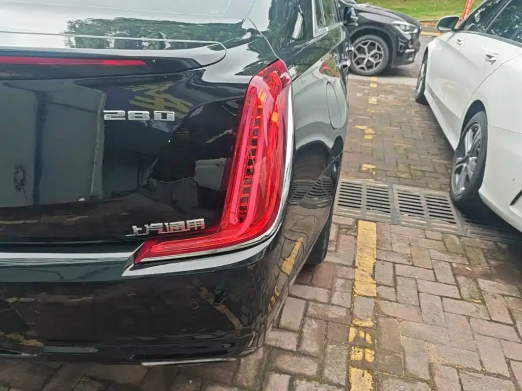 Cadillac XTS — миниатюра 8