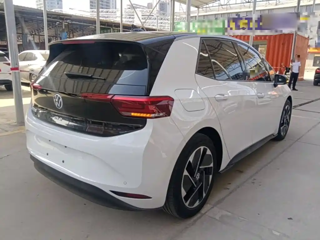 Volkswagen ID.3 — миниатюра 7