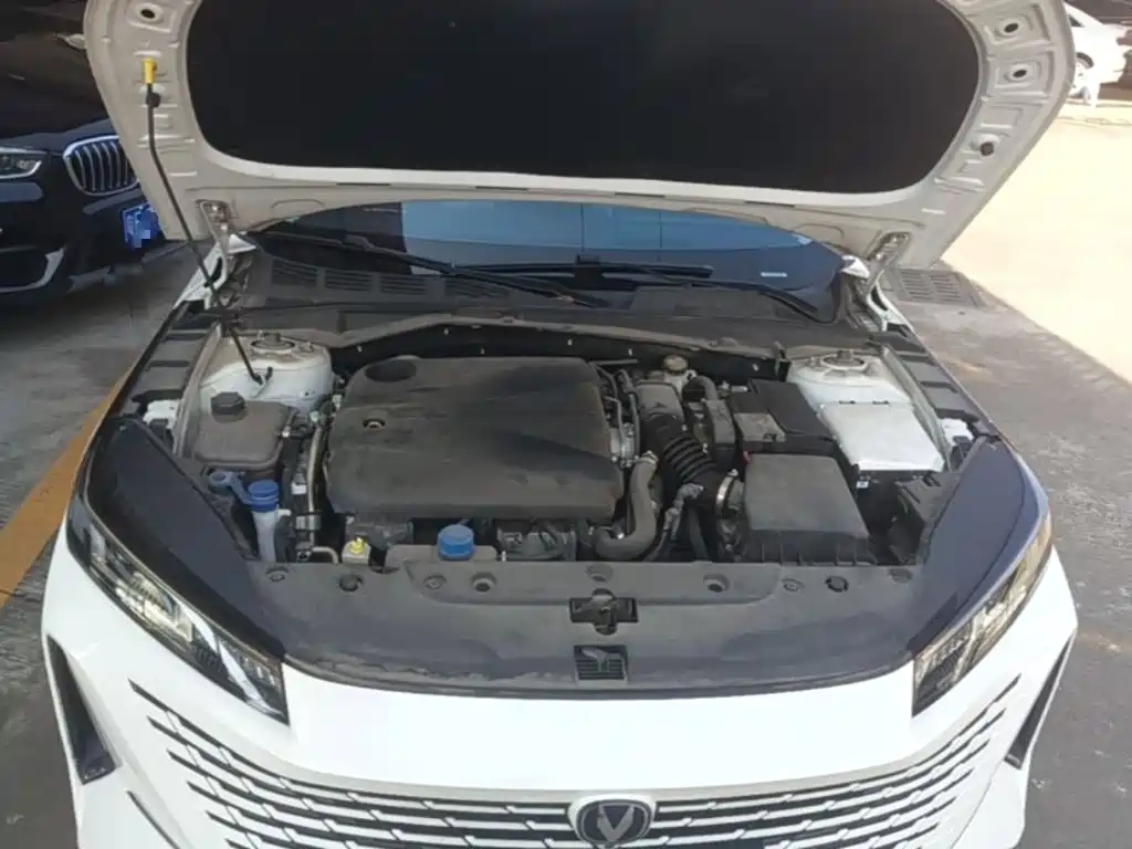 Changan Yida — миниатюра 20