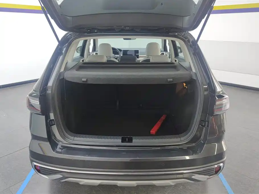 Volkswagen Tharu 2023 300TSI
