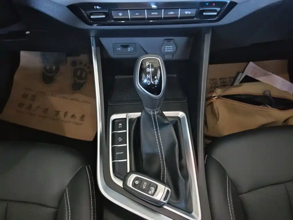 Geely Vision X3 — миниатюра 14
