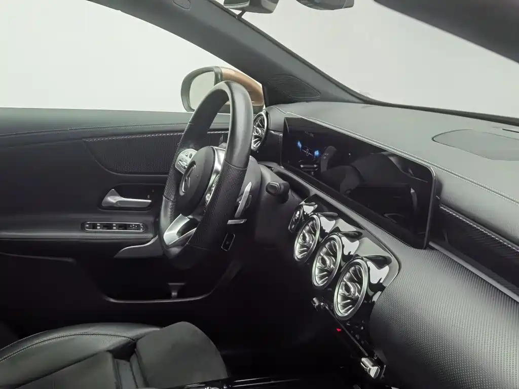 Mercedes-Benz A-Class — миниатюра 22