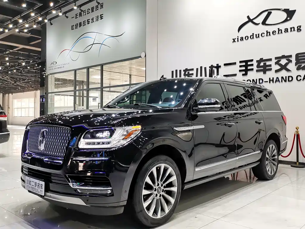 LINCOLN NAVIGATOR