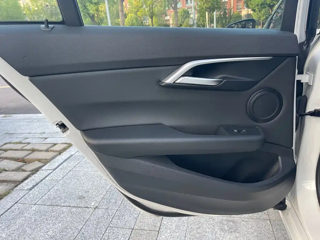BMW 1 Series — миниатюра 25
