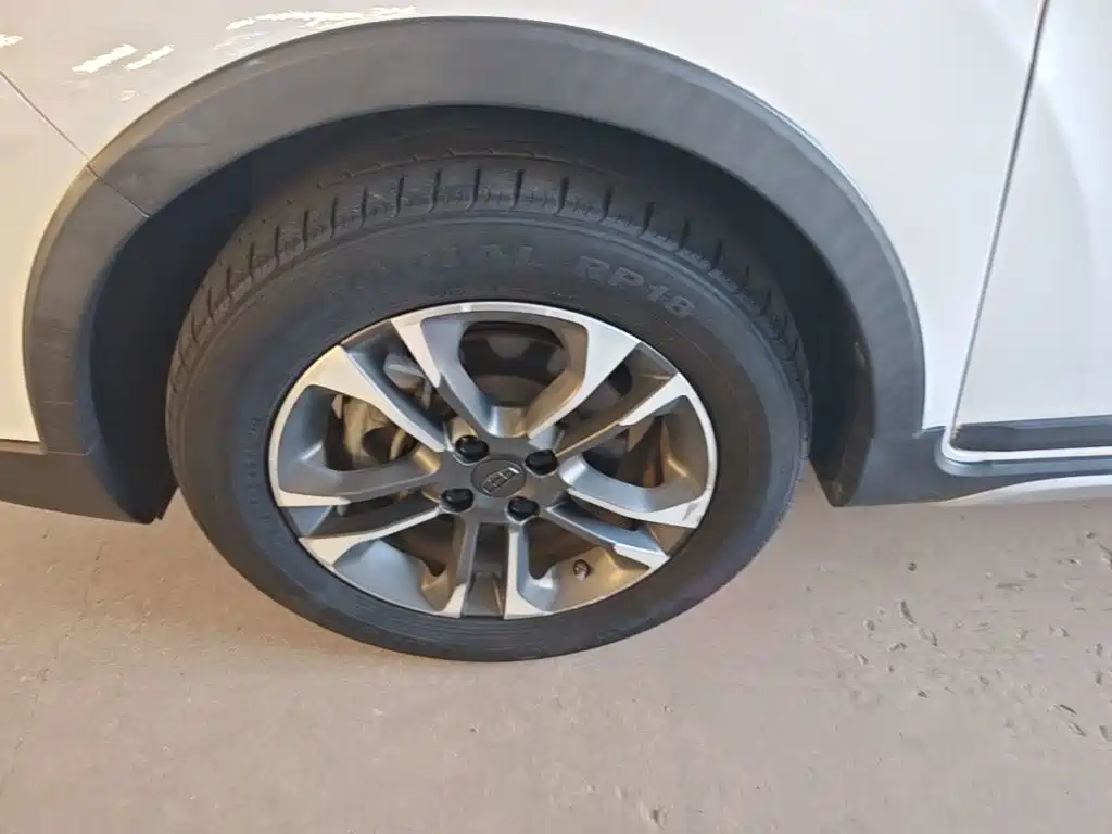 Geely Vision X3 — миниатюра 23