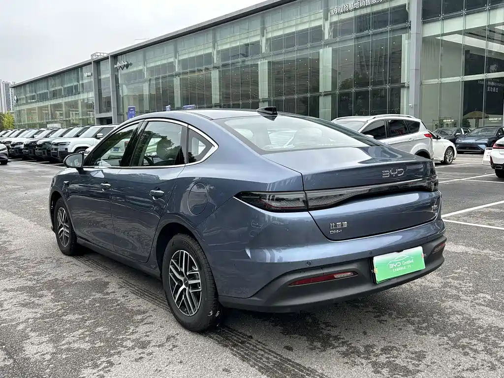 BYD Seal 05 DM-i — миниатюра 9