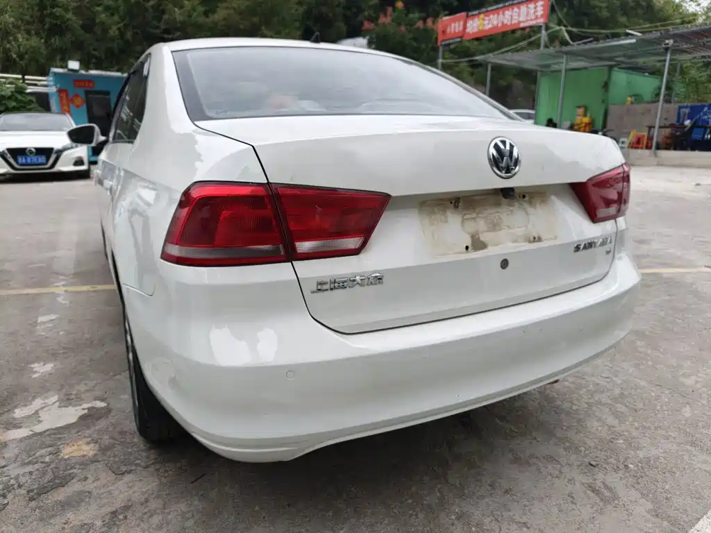 Volkswagen Santana — миниатюра 9