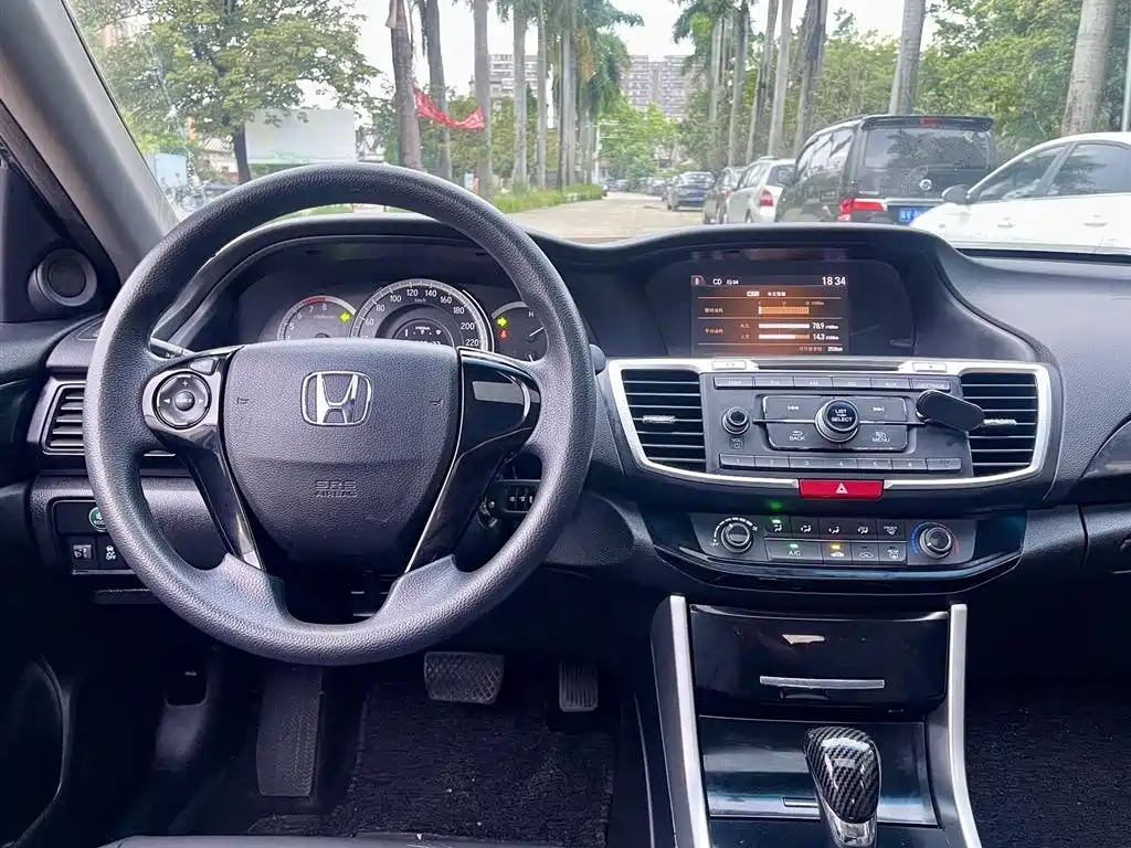Honda Accord 2016 2.0L Comfort