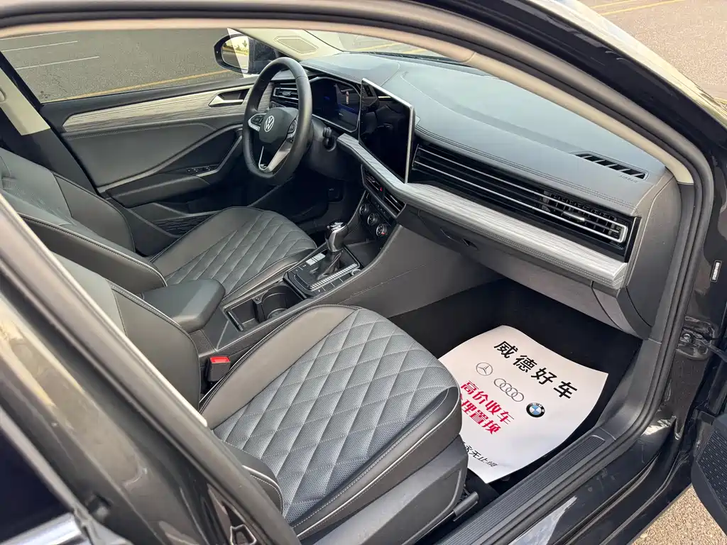 Volkswagen Sagitar — миниатюра 12