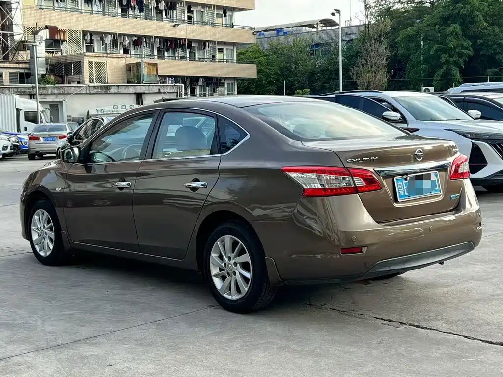 Nissan Sylphy — миниатюра 14