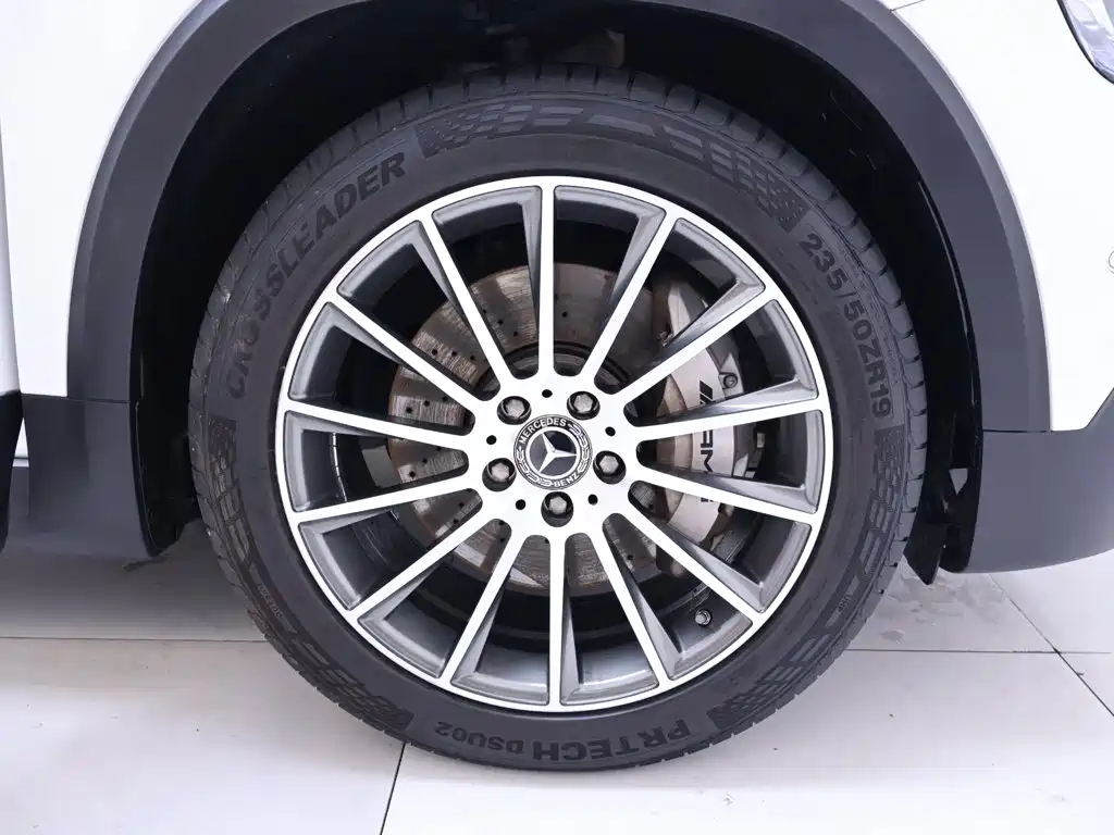 Mercedes-Benz GLB AMG — миниатюра 6