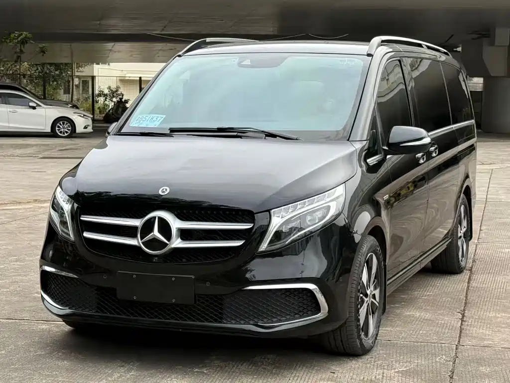 MERCEDES-BENZ V CLASS