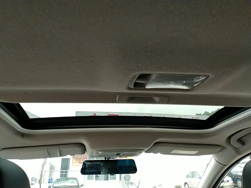 Nissan Sylphy — миниатюра 18