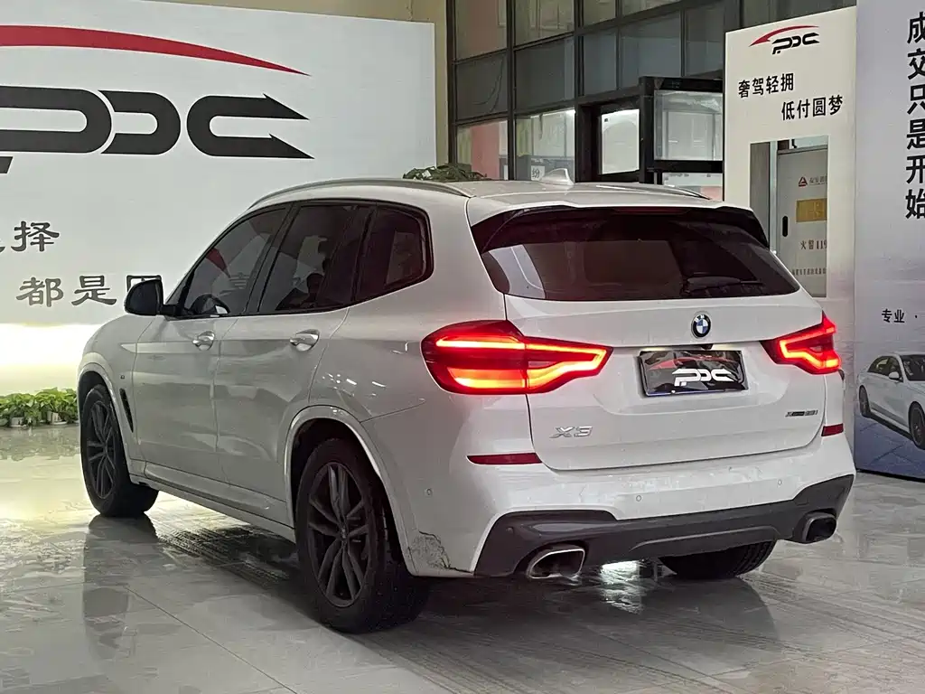 BMW X3 — миниатюра 8