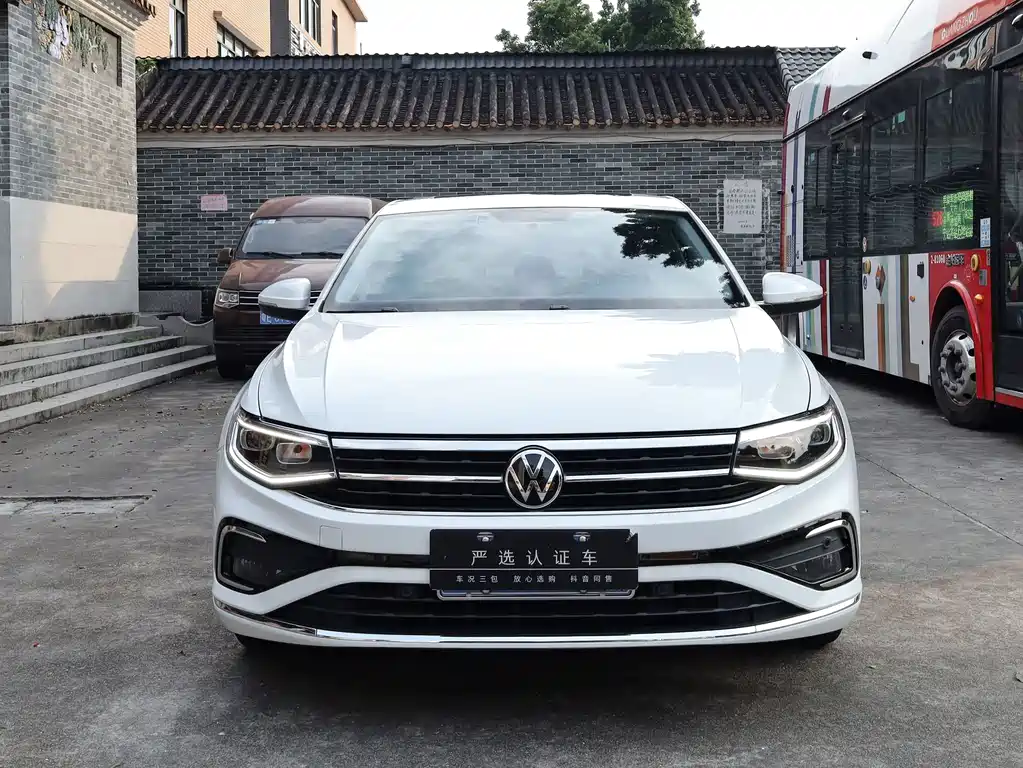 Volkswagen Bora — миниатюра 2