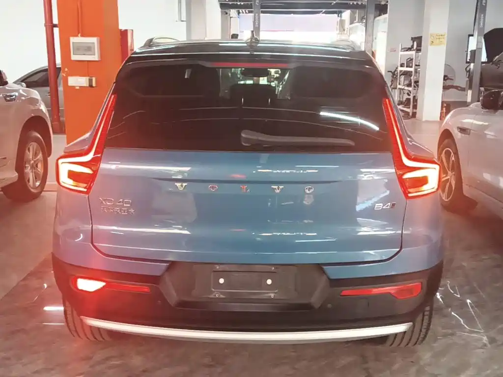 Volvo XC40 — миниатюра 6