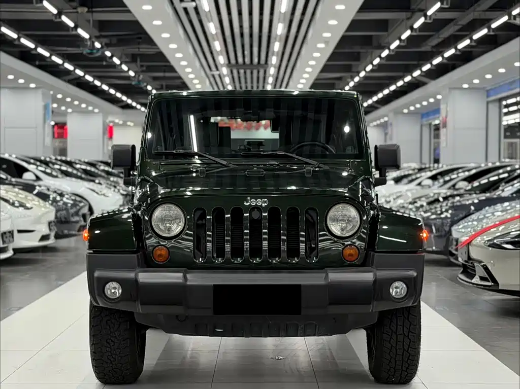 Jeep Wrangler — миниатюра 2