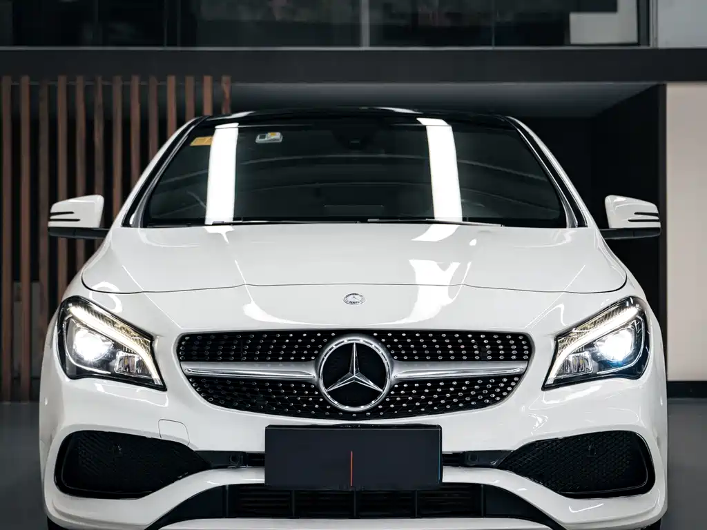 Mercedes-Benz CLA (Import) — миниатюра 2