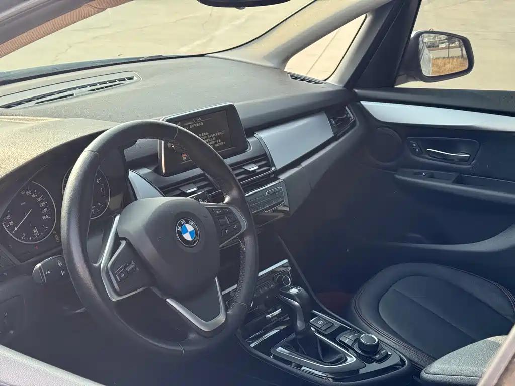 BMW 2 SERIES STATION WAGON