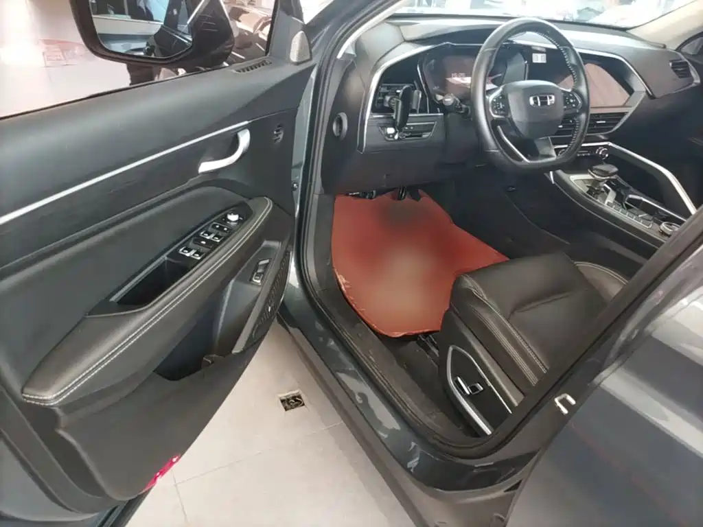 Geely Xingyue — миниатюра 16