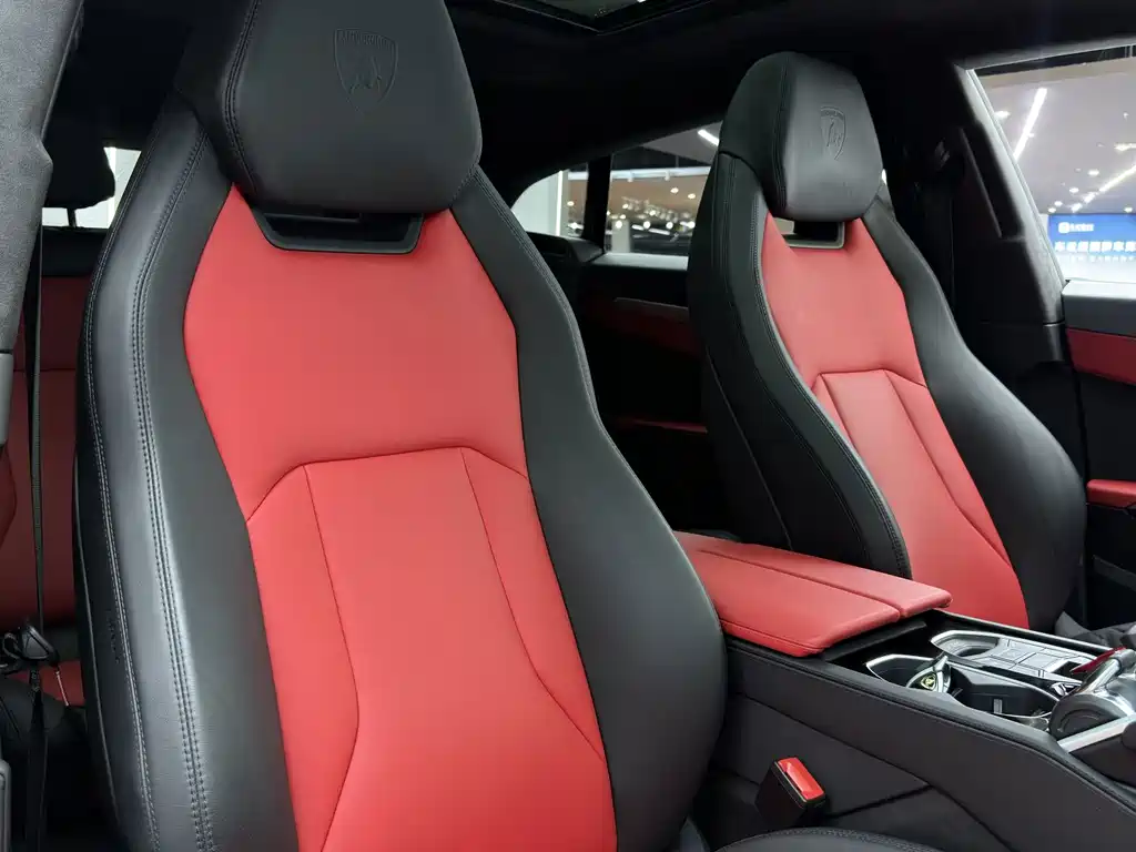 Lamborghini Urus — миниатюра 14