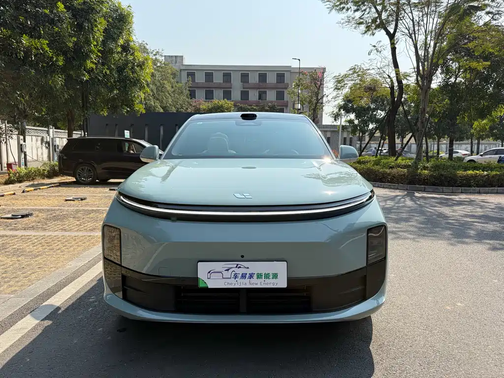 Li Auto IDEAL L6