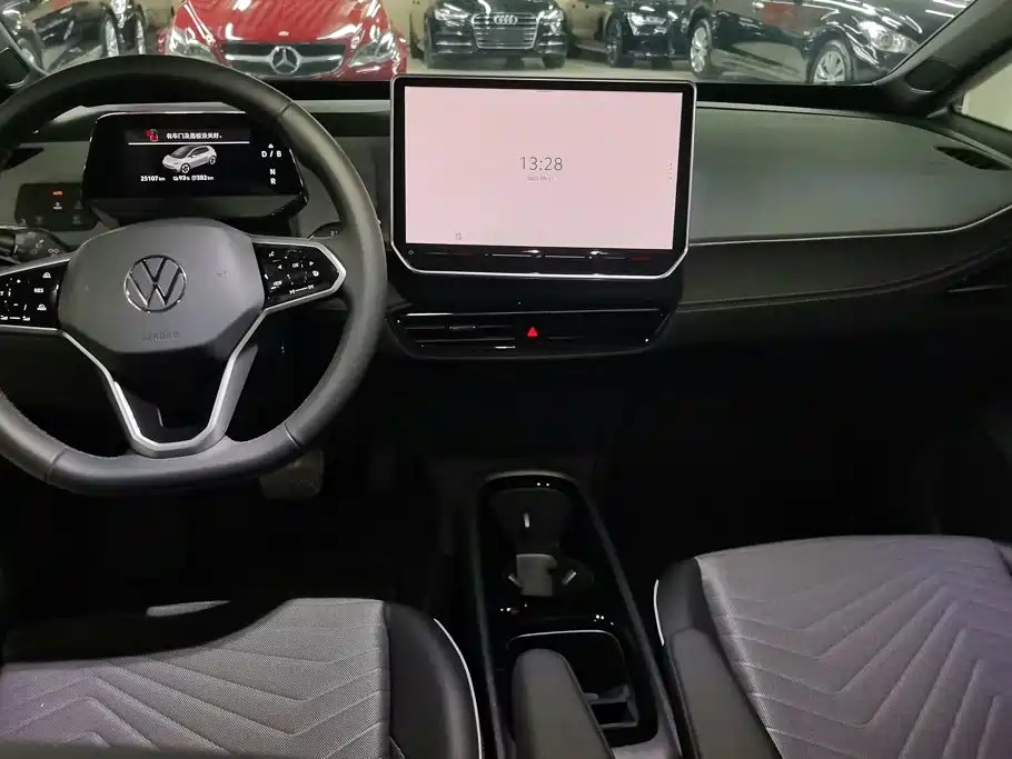 Volkswagen ID.3 — миниатюра 12