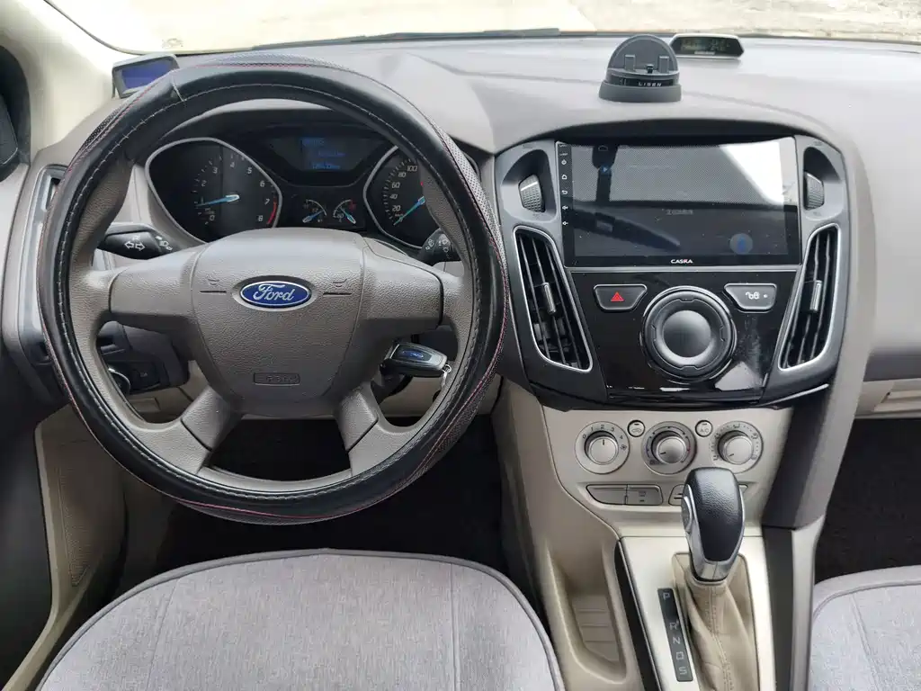 Ford Focus — миниатюра 14