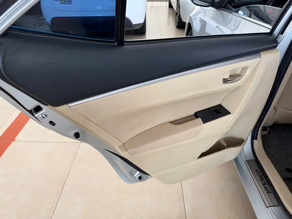 Toyota Corolla — миниатюра 21