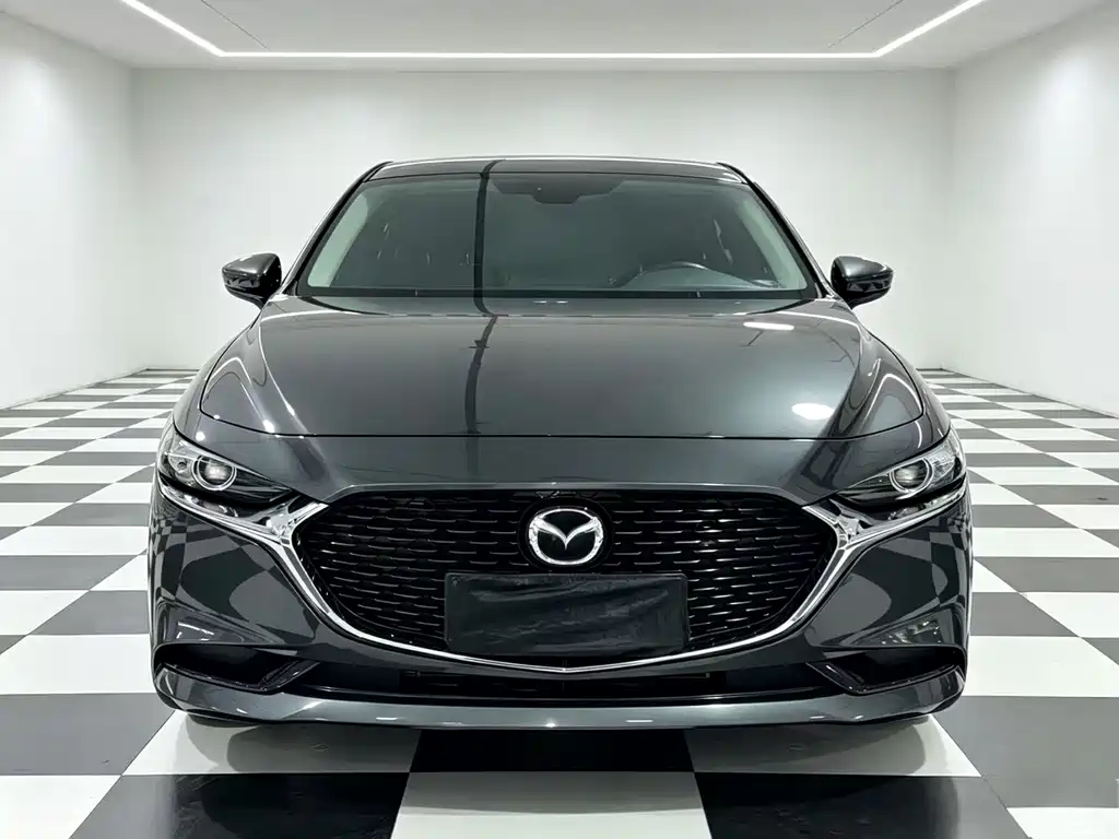 Mazda 3 Axela — миниатюра 2