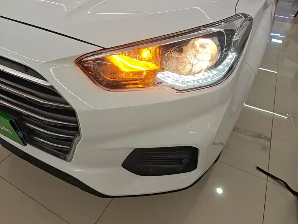 Hyundai ix35 — миниатюра 24