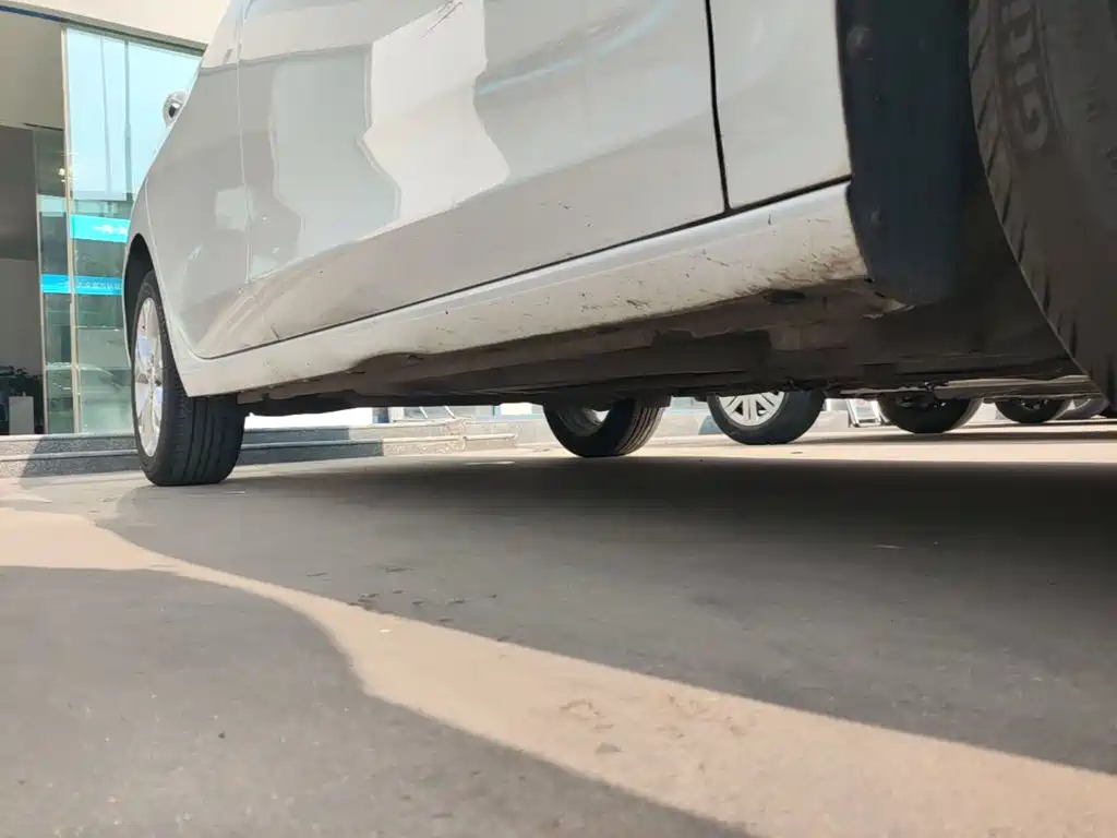 Chevrolet Cavalier — миниатюра 21