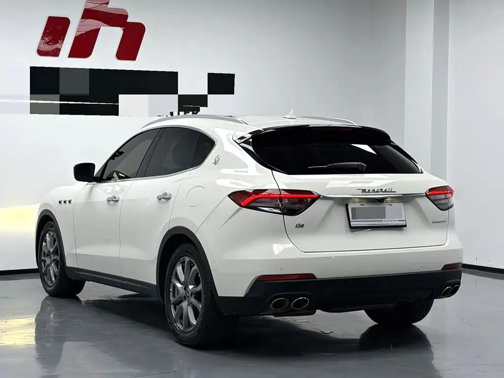 Maserati Levante — миниатюра 7