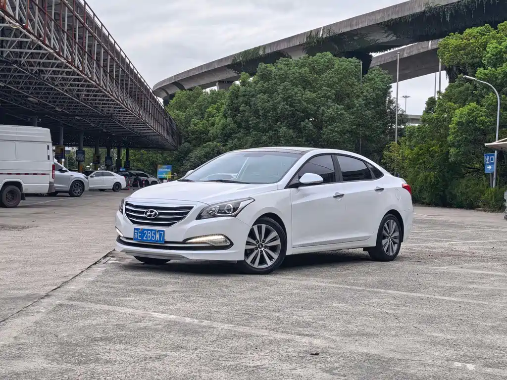 Hyundai Mistra