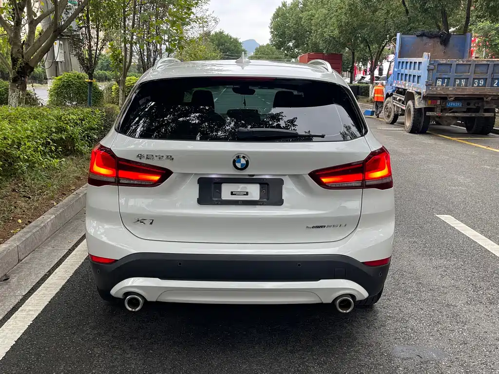 BMW X1 — миниатюра 3